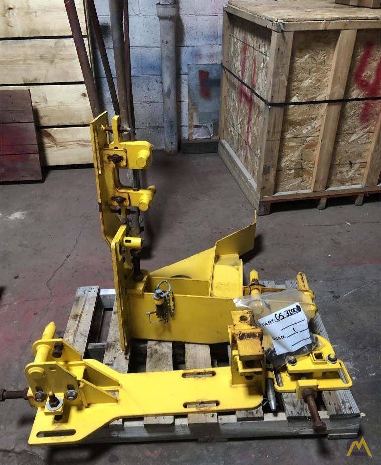 Grove RT765E Bi-Fold Swingaway & Brackets 0