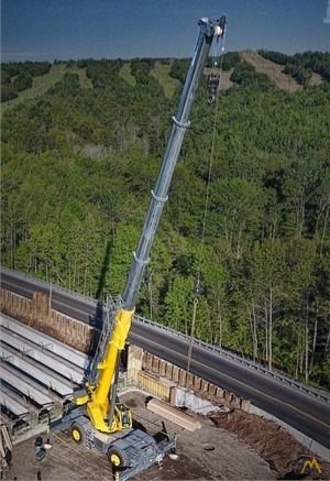Grove RT770E 70-Ton Rough Terrain Crane 9