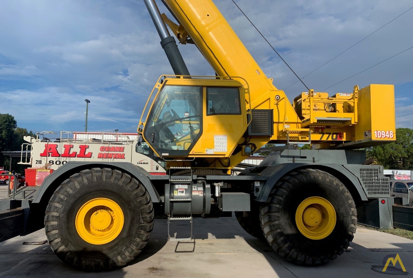 Grove RT770E 70-ton Rough Terrain Crane 0