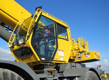 Grove RT770E 70-Ton Rough Terrain Crane 3