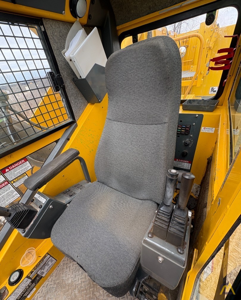 Grove RT770E Rough Terrain Crane 4