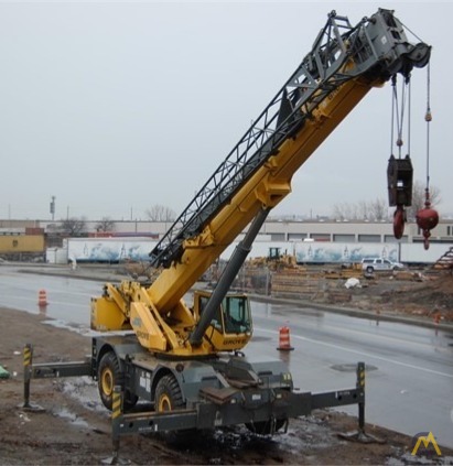 Grove RT875E 75-Ton Rough Terrain Crane 3