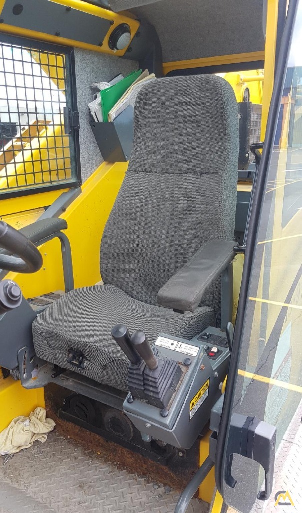 Grove RT880E Rough Terrain Crane 8