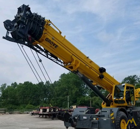 Grove RT890E 90-Ton Rough Terrain Crane 2