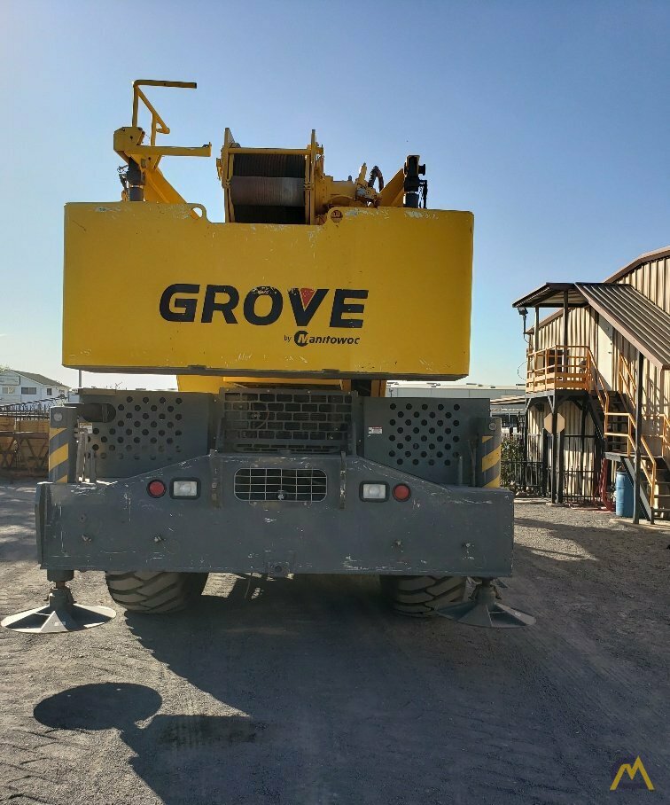 Grove RT890E 90-ton Rough Terrain Crane 7