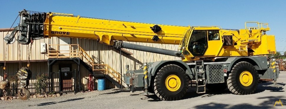 Grove RT890E 90-ton Rough Terrain Crane 0