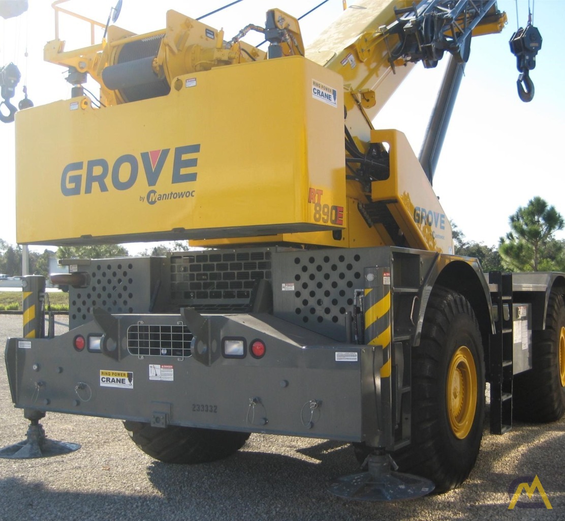 Grove RT890E 90-Ton Rough Terrain Crane 2