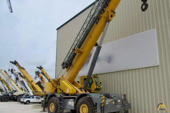 Grove RT890E 90-Ton Rough Terrain Cranes 12