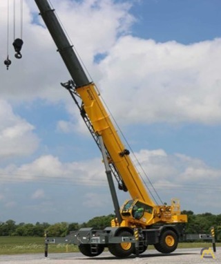 Grove RT9130E-2 130-Ton Rough Terrain Crane 2