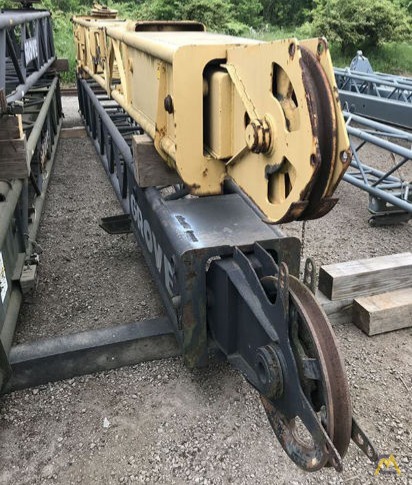 Grove Swingaway Jib Sections with Pull Out Sections 2