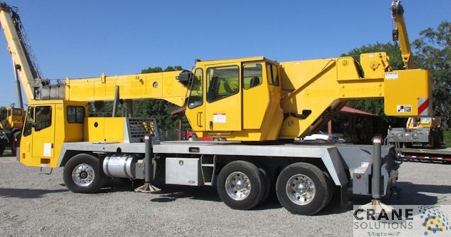 Grove TMS500E 40-Ton Hydraulic Truck Crane 0