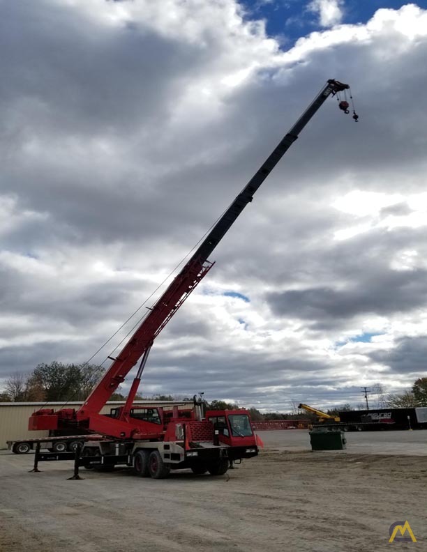 Grove TMS640 40-Ton Telescopic Truck Crane 3