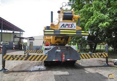 Grove TMS800E 80-Ton Telescopic Truck Crane 3