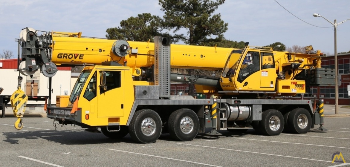 Grove TMS9000E 110-Ton Telescopic Boom Truck Crane 0