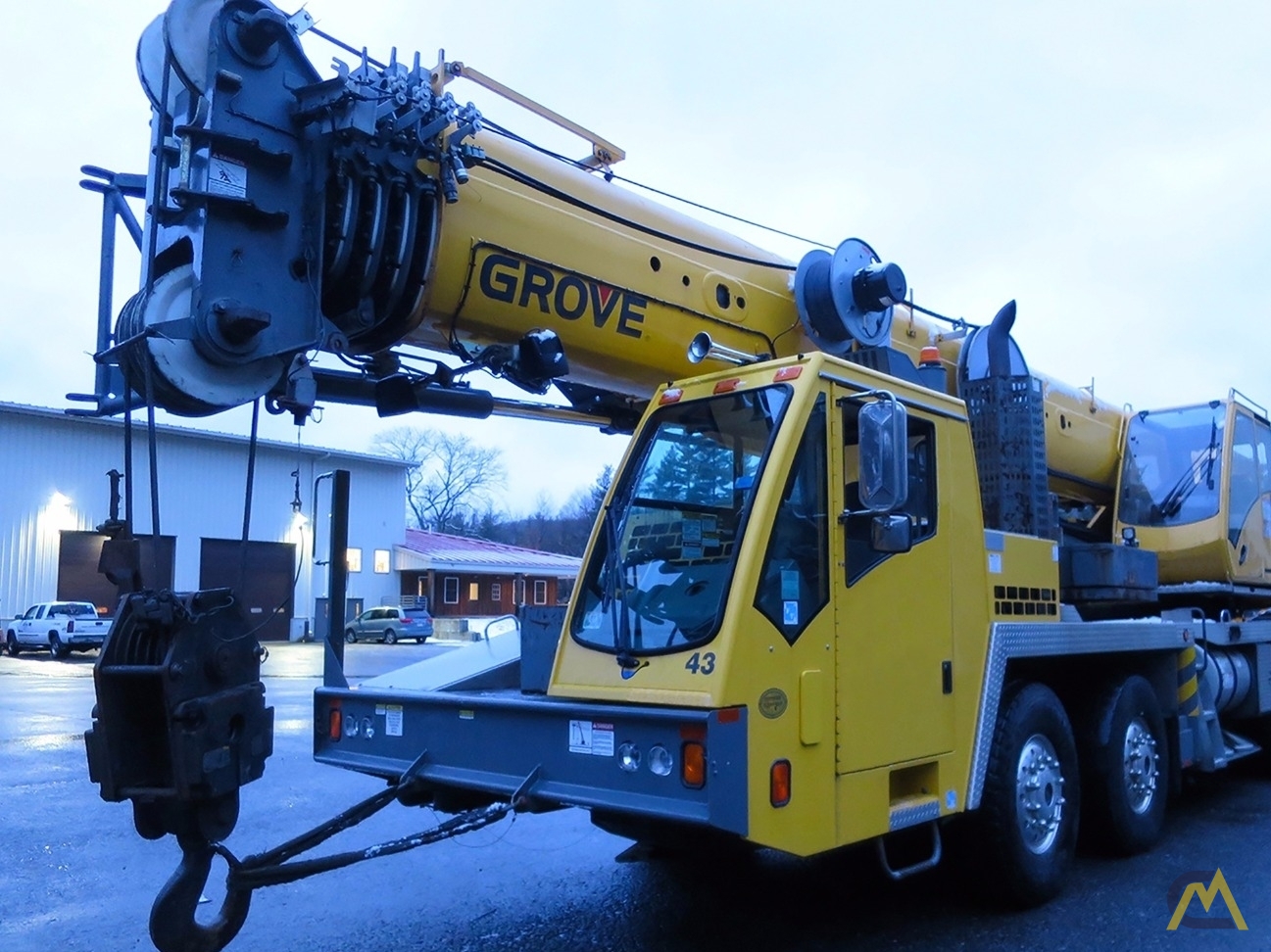 Grove TMS9000E 110-Ton Telescopic Boom Truck Mounted Crane 0