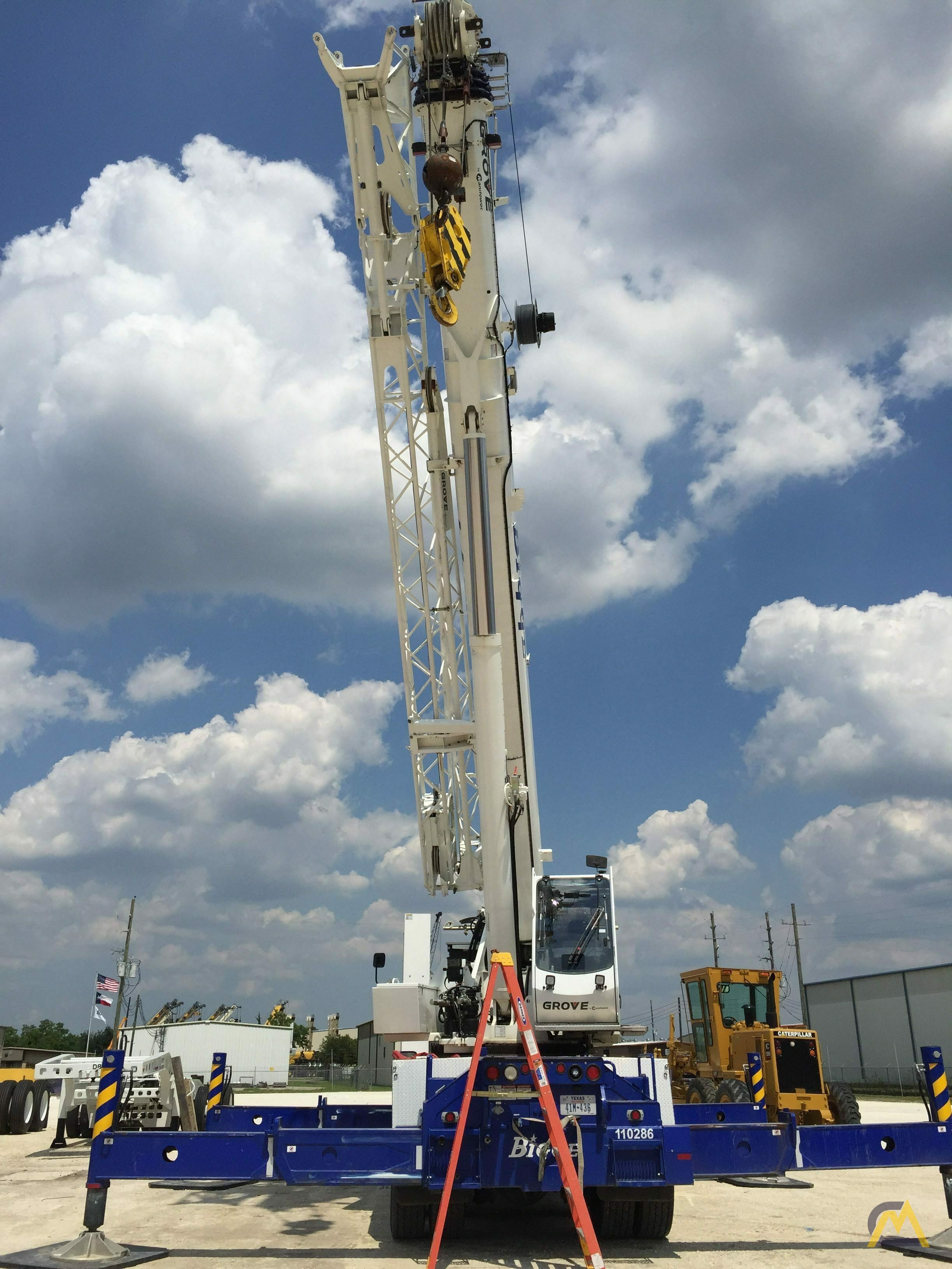 Grove TMS9000E 110-ton Telescopic Boom Hydraulic Truck Crane 1