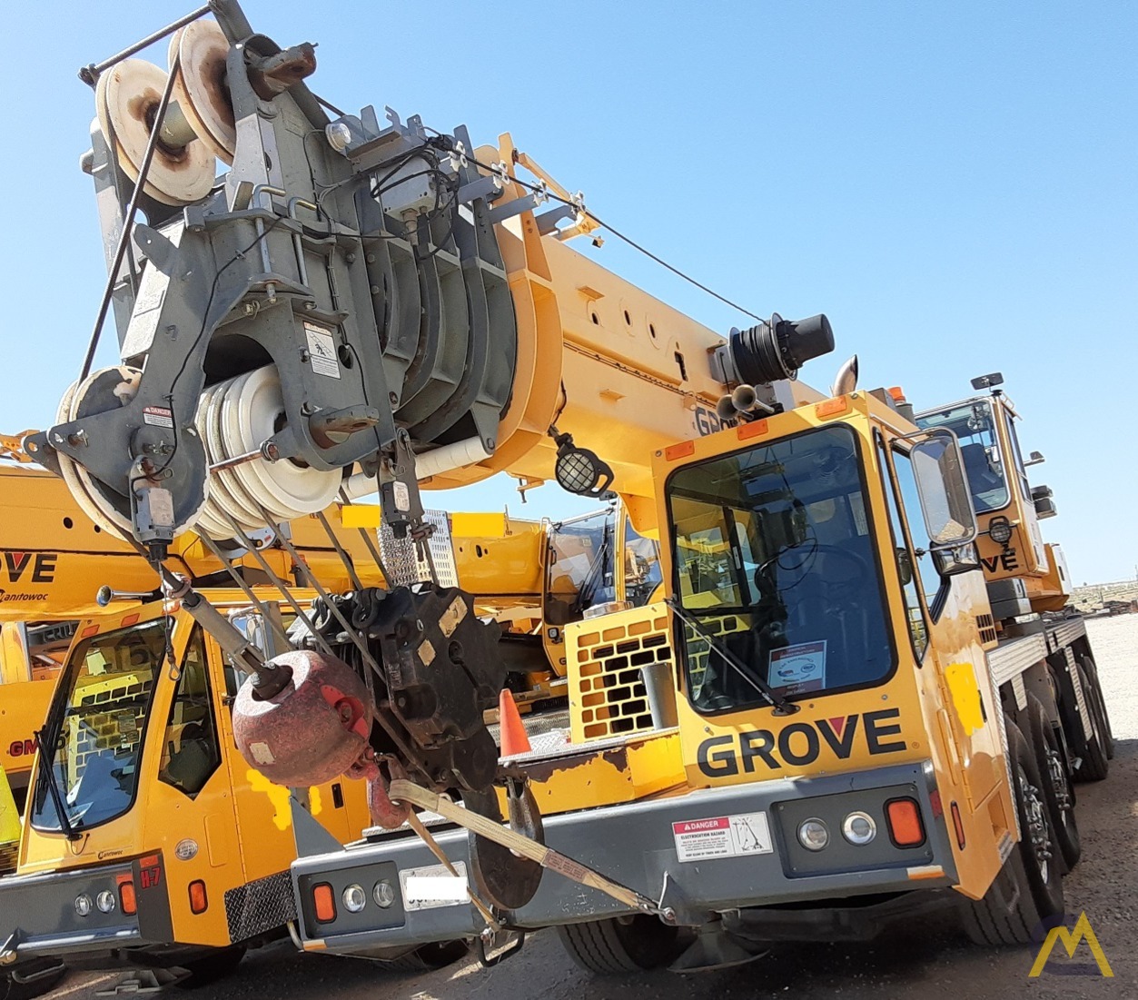 Grove TMS900E 90-Ton Telescopic Truck Crane 1