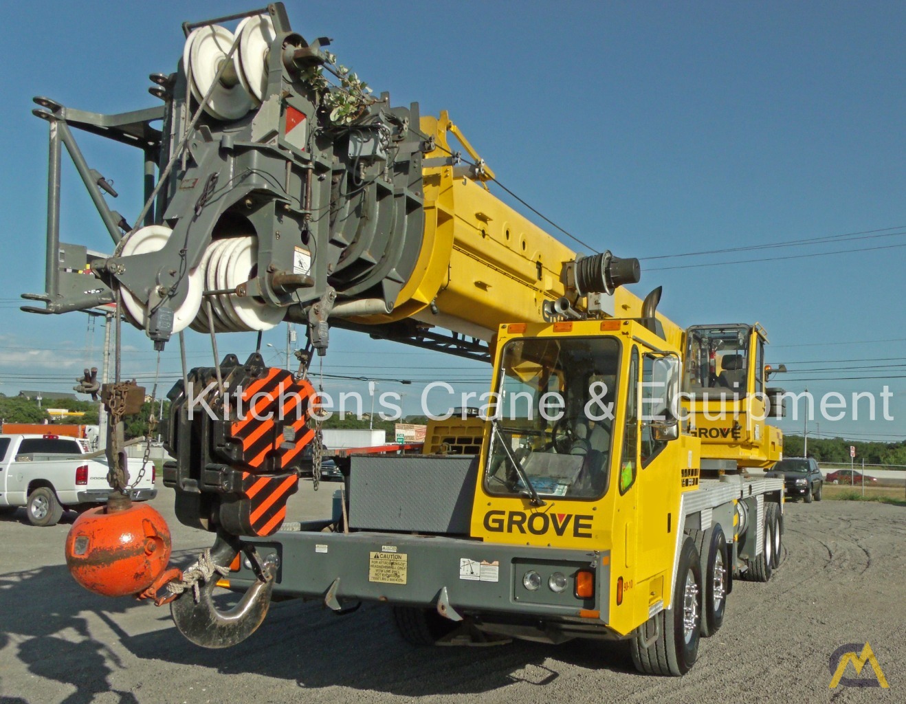 Grove TMS900E 90-Ton Telescopic Truck Crane 0