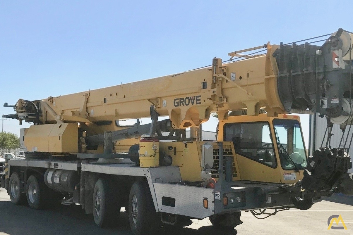 Grove TMS900E 90Ton Truck Mounted Telescopic Boom Crane For Sale