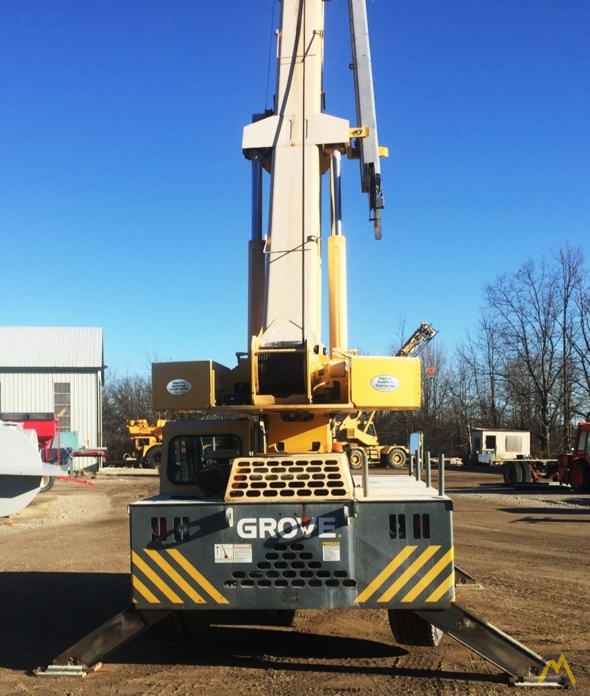 Grove YB5515 15-Ton Carry Deck Industrial Crane 1