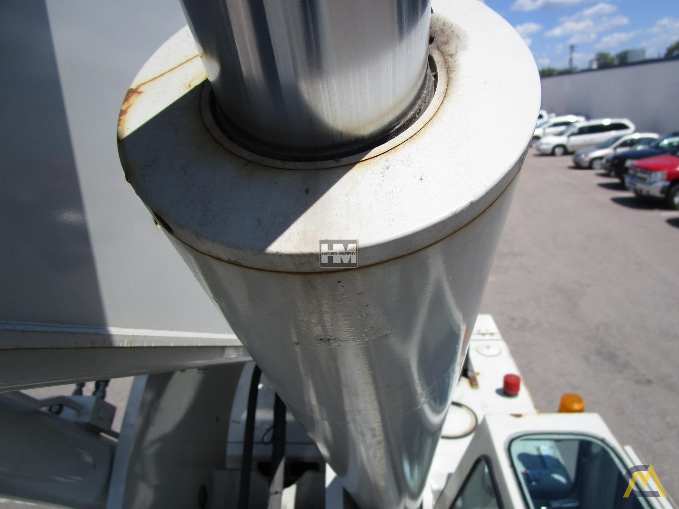 Grove YB7725 25-Ton Carry Deck Crane 12