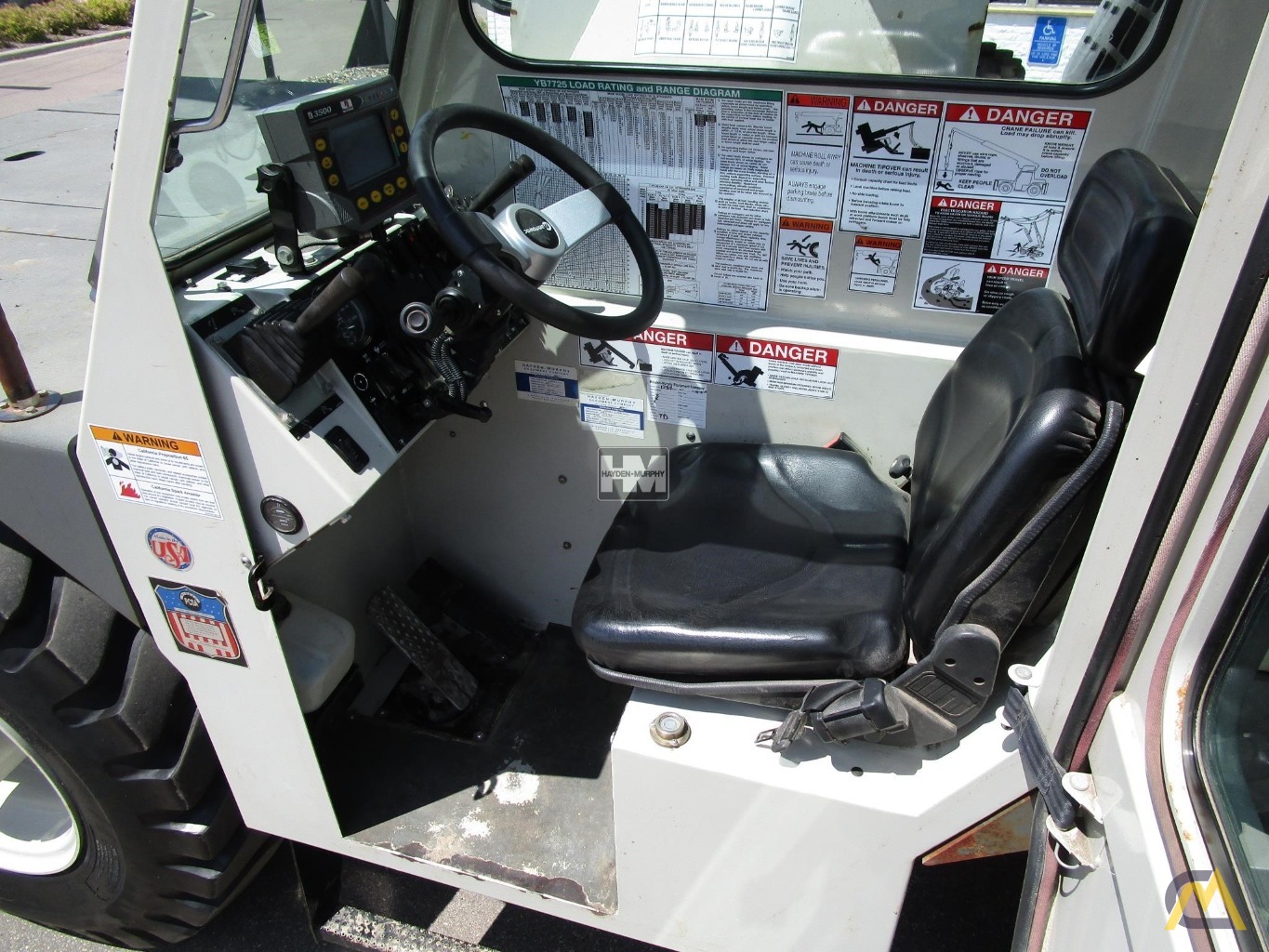 Grove YB7725 25-Ton Carry Deck Crane 17