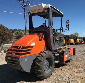 Hamm H5iP Compactor 3