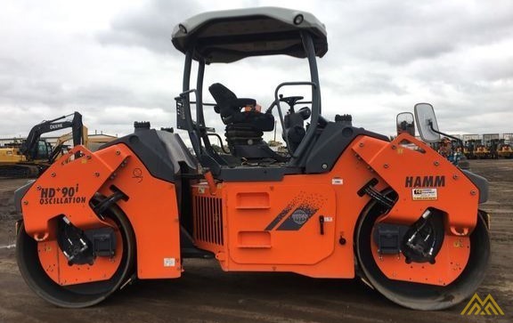 Hamm HD 90i VO Double Drum Roller 3