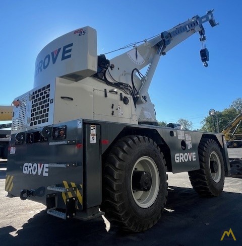 **Immediate Availability** Grove GCD25 Industrial Carry Deck Crane 1