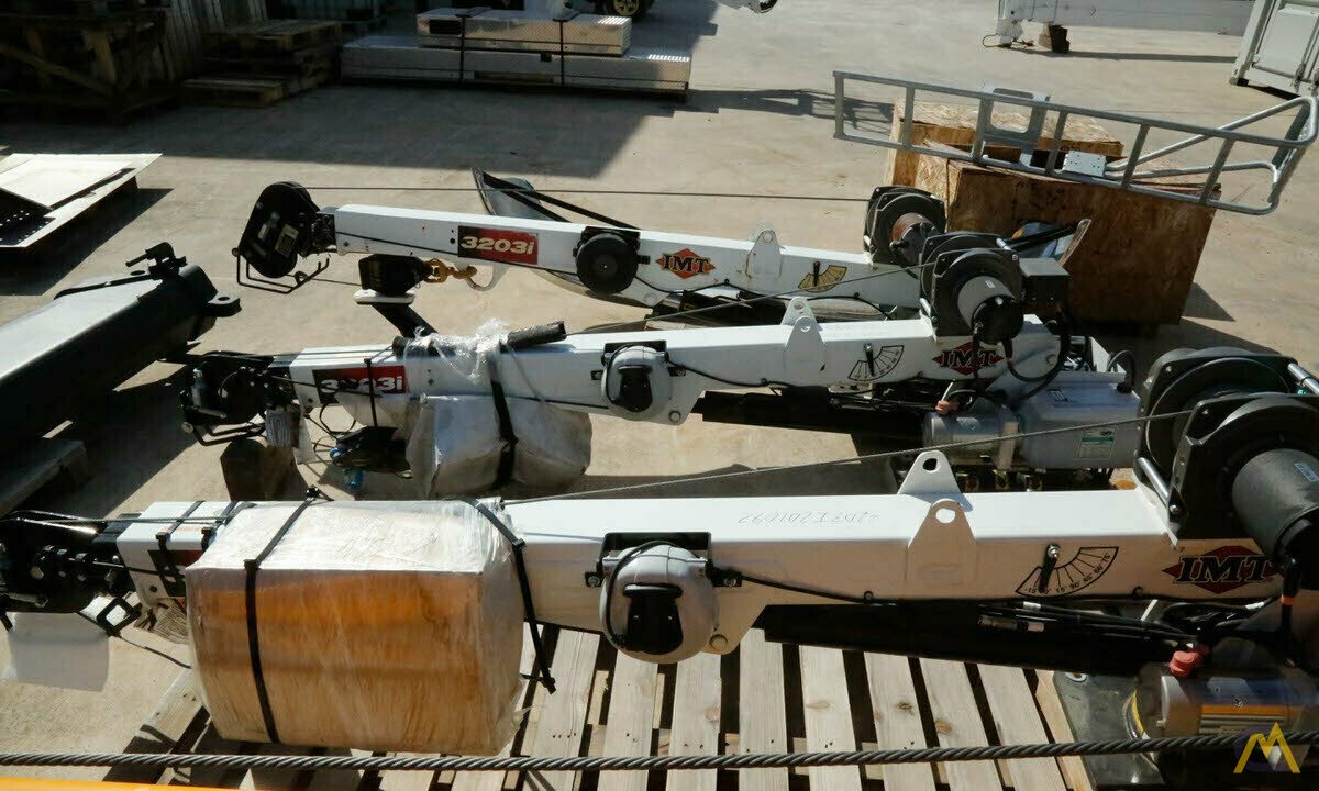 IMT 3203i 2-ton Telescopic Boom Service Crane 3