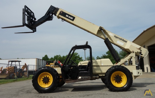 Ingersoll Rand VR-843C 8,000 Telehandler For Sale