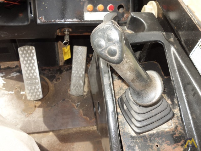 Ingersoll Rand VR-843C 8,000 lb. Telehandler 11