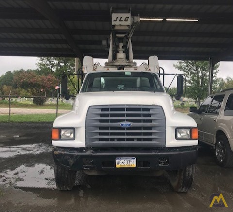 JLG 1500JBT 15-ton Boom Truck Crane on Ford 1