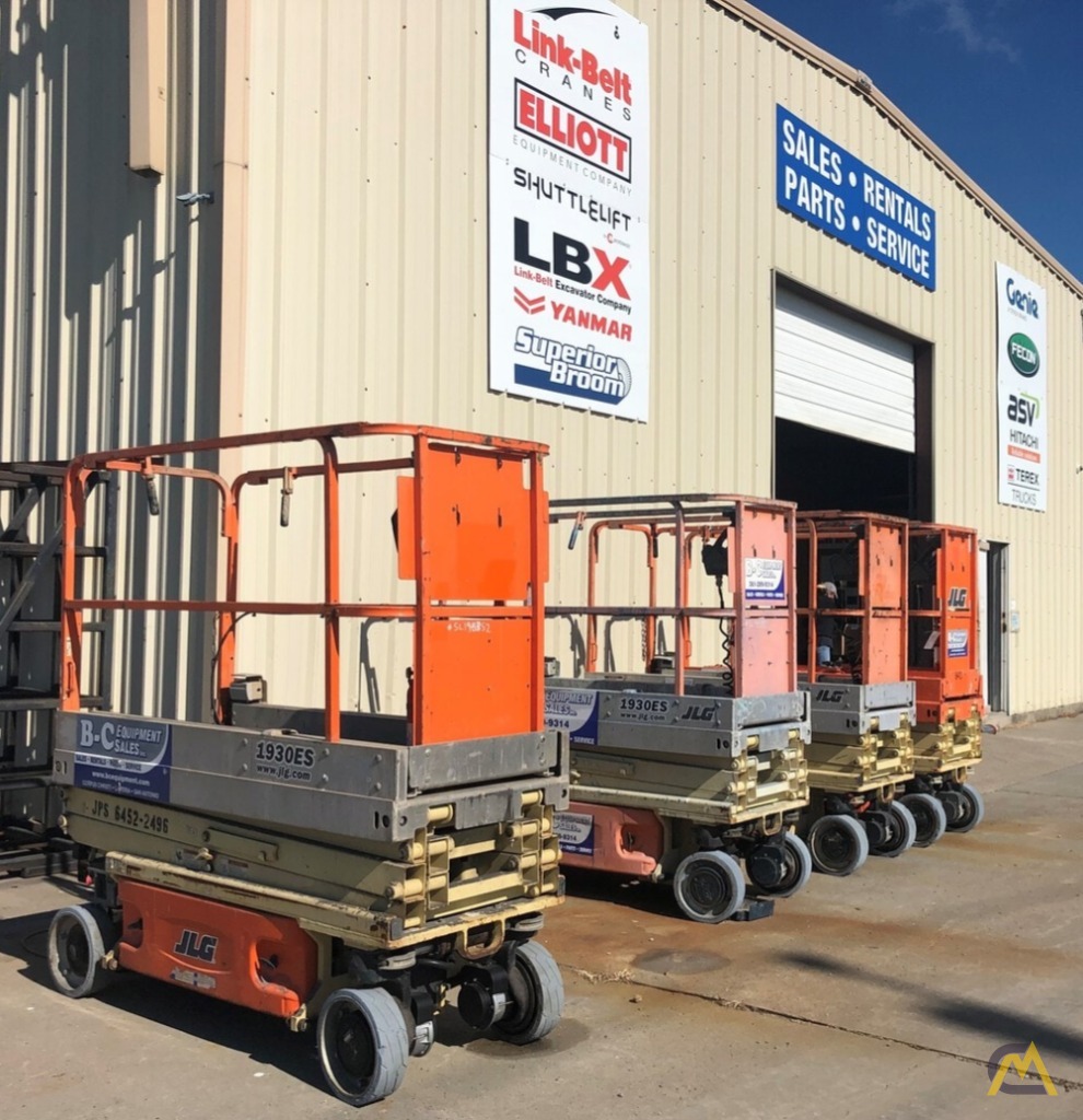 JLG 1930ES 25' Electric Scissor Lift 1