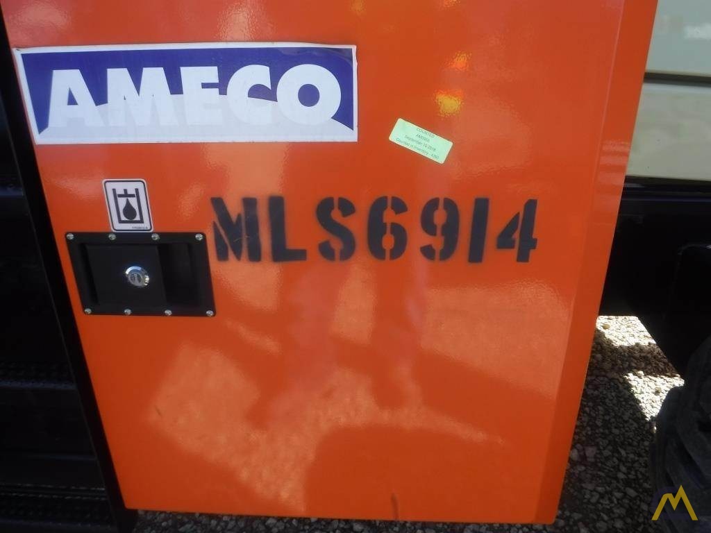 JLG 530LRT 53' Platform Scissor Lift 5