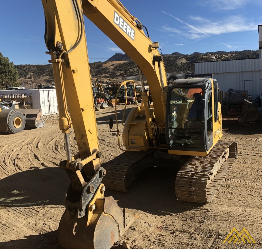 John Deere 135C Excavator 4