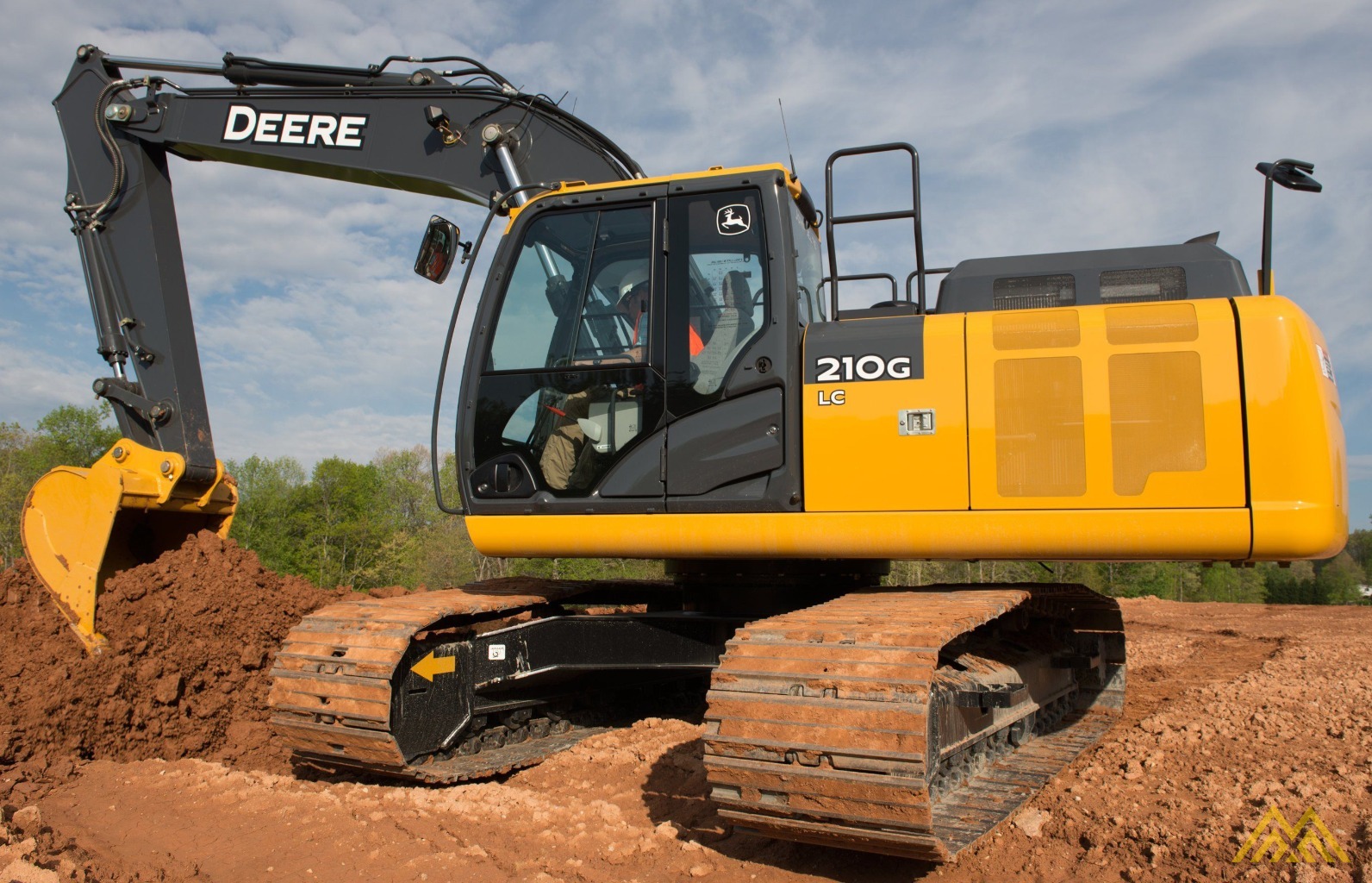 John Deere 210G Excavator 0