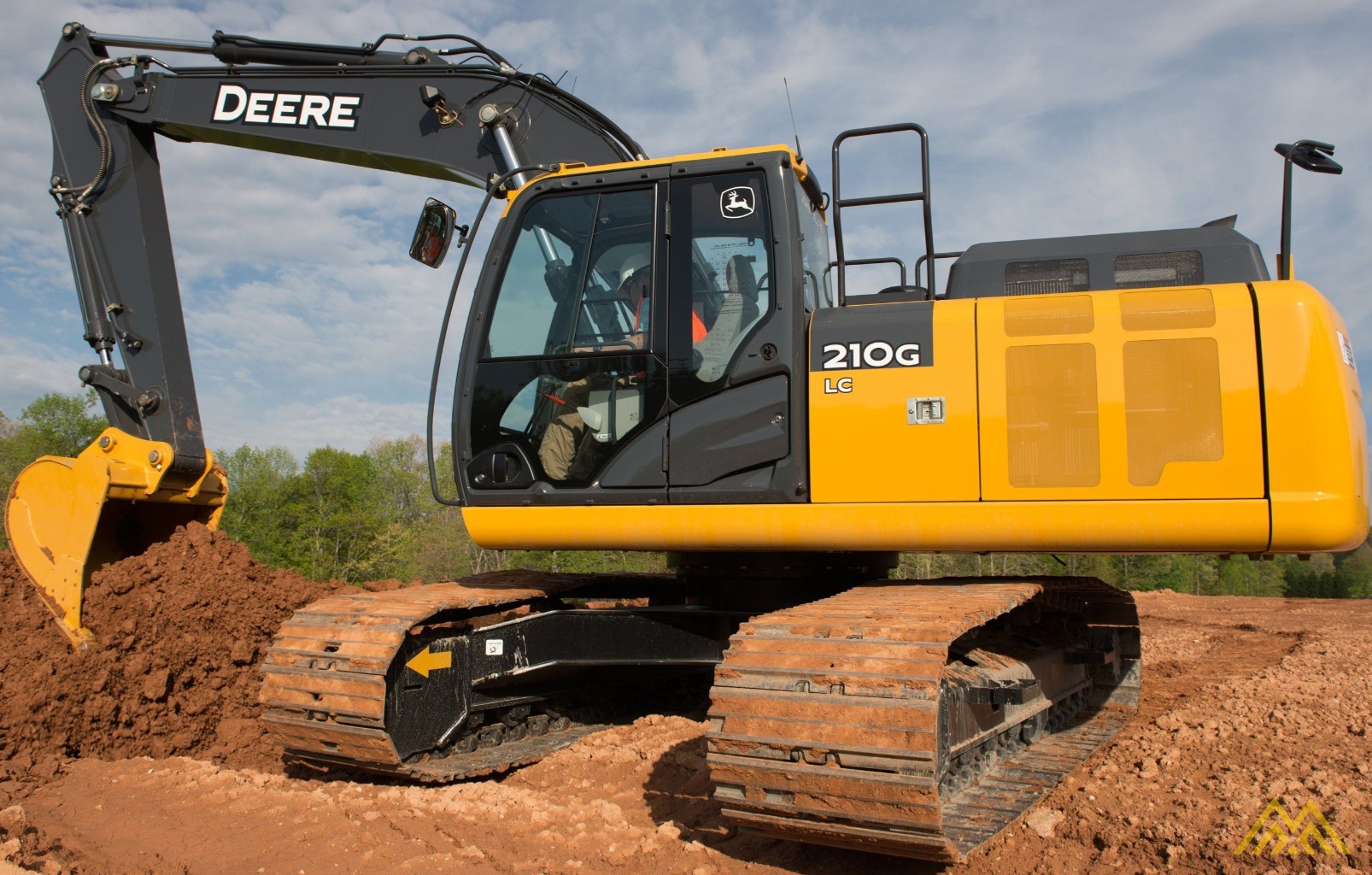John Deere 210G LC Excavator 0