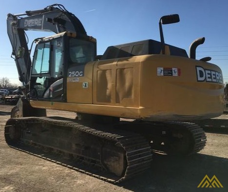 John Deere 250G LC Excavator 4
