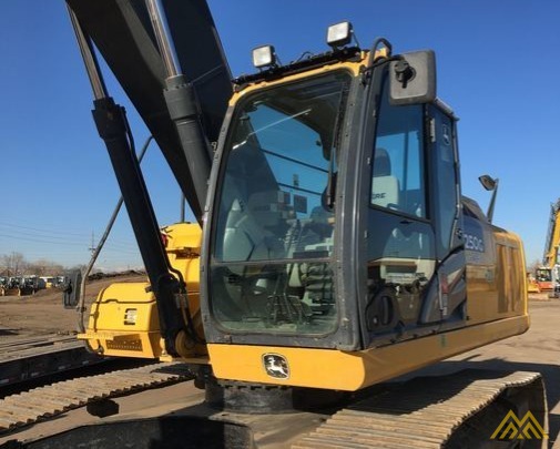 John Deere 250G LC Excavator 1