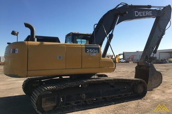 John Deere 250G LC Excavator 3