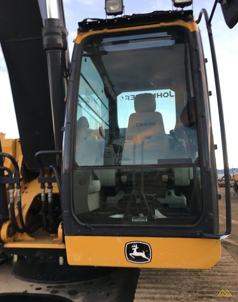 John Deere 290G LC Excavator 2