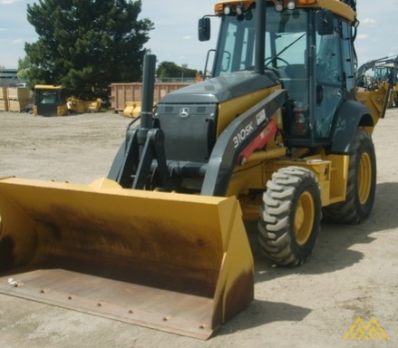 John Deere 310SK Backhoe Loader 2