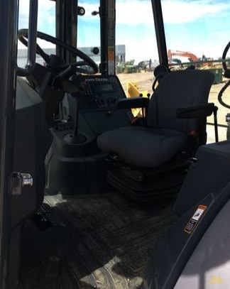 John Deere 310SL Backhoe Loader 4