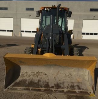 John Deere 310SL Backhoe Loader 3