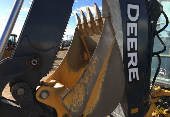John Deere 310SL Backhoe Loader 1