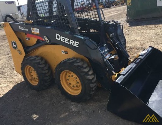 John Deere 312GR Skid Steer Loader 2