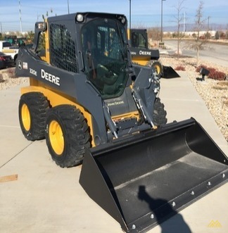 John Deere 320E Skid Steer Loader 0