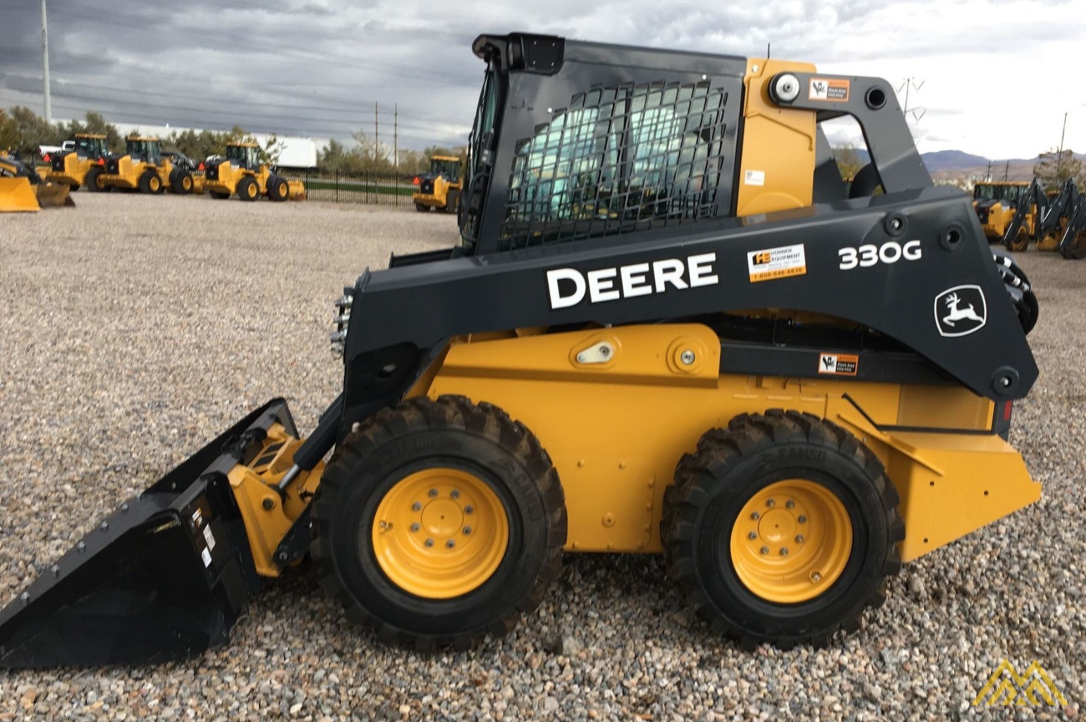 John Deere 330G Skid Steer Loader 0
