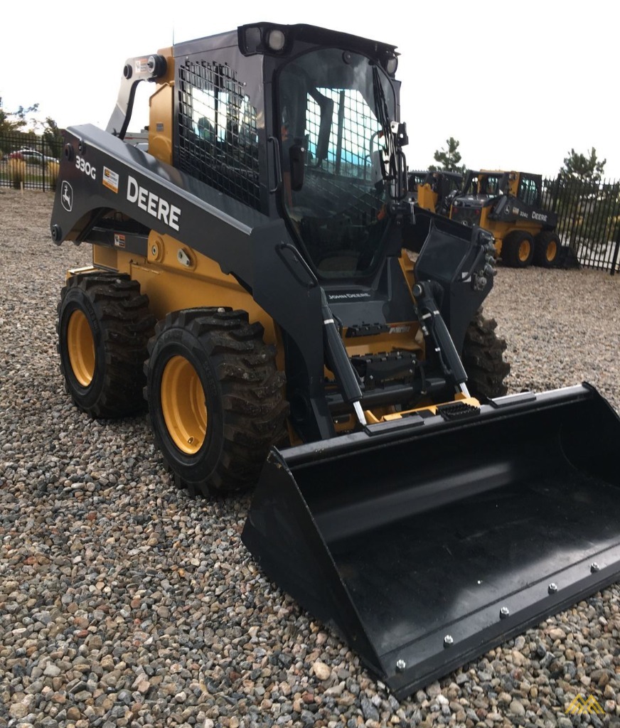 John Deere 330G Skid Steer Loader 4